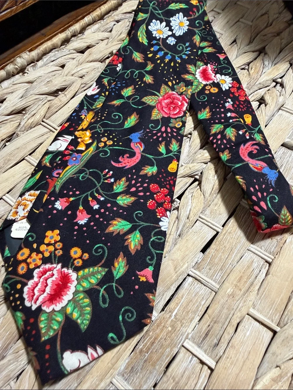 Vera Bradley Tavern on the Green Cotton Tie
